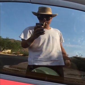 Meet your Posher, Cade